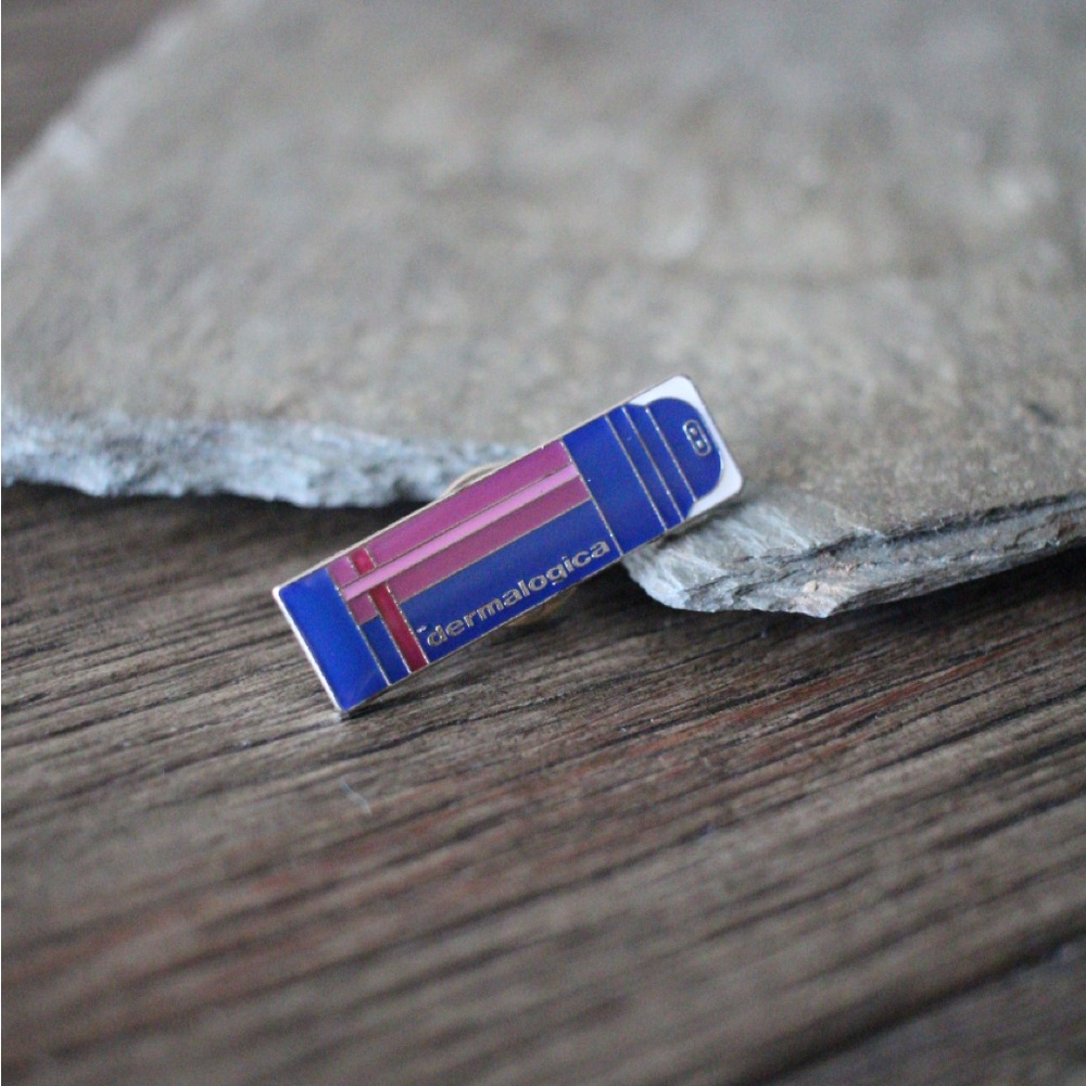 Dermalogica 2020 Derm Enamel Pin RARE mini metal bottle blue NWOT